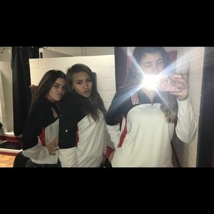 Meet your Posher, Maraya